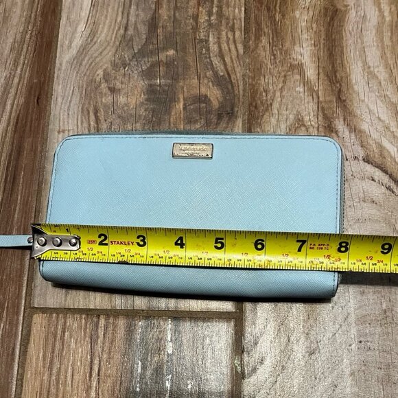 Kate Spade Wallet - Picture 6 of 7